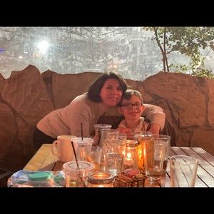 Meet your Posher, Aimee